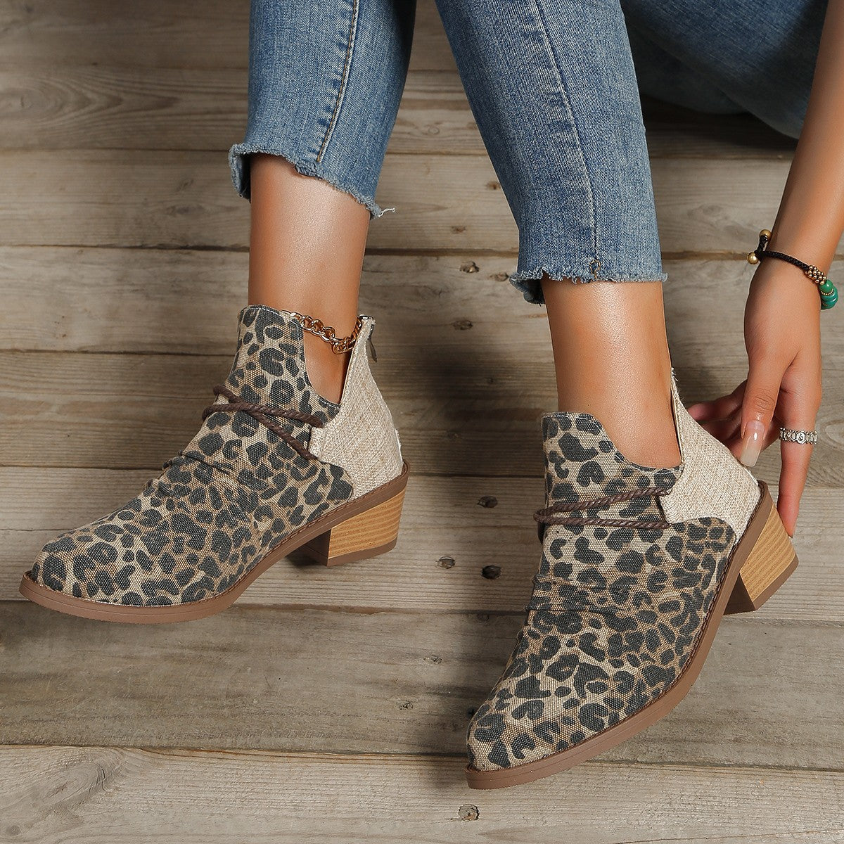 Carolina Ankle Boots
