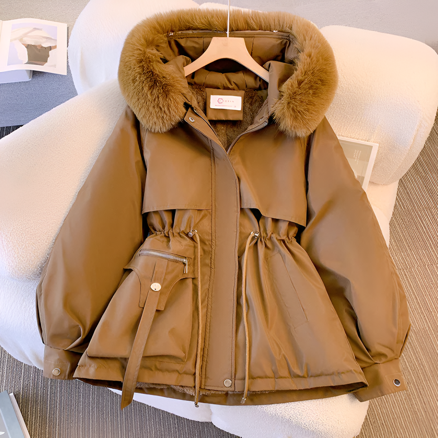 MIKA™ – ELEGANCKA KURTKA ZIMOWA